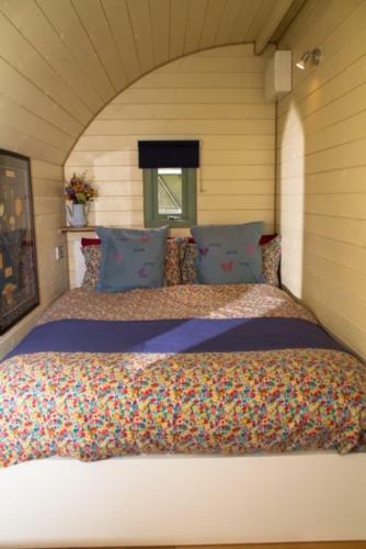 Lodge Hidden Wood Glamping And The Hideaway Cabin