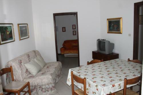 Apartamento Tirrenia Belvedere