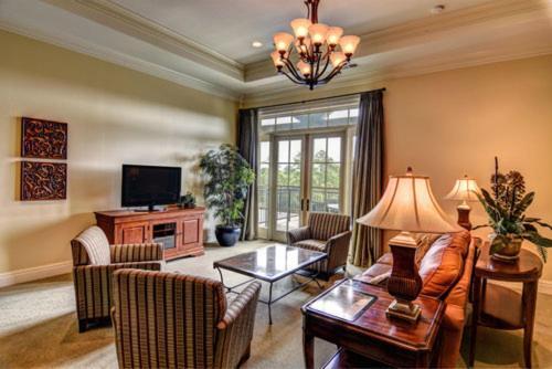 Hotel The Village At Riverlanding