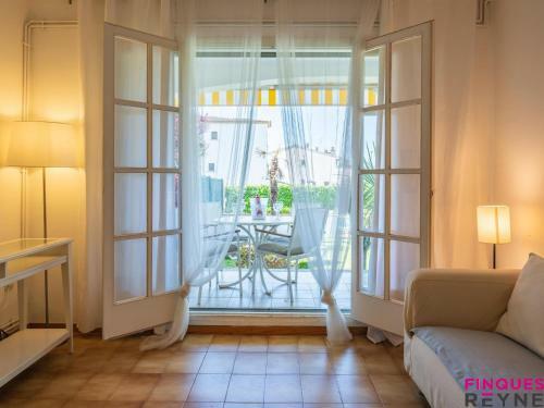 Apartamento Voramar III Baixos 3�