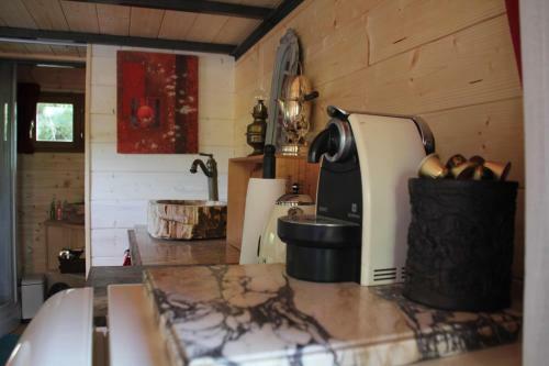 Hostal Roulotte Aux Peupliers