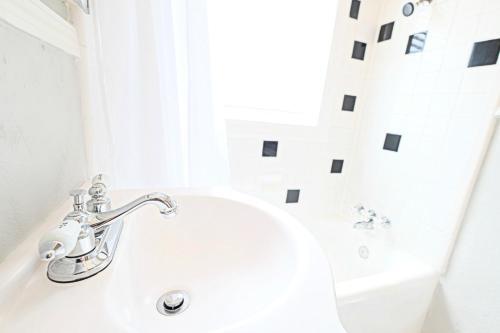 Apartamento Fresh + Bright 1 Br Flat | Free Parking