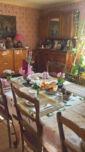 Hostal Chambre De La Baronne De Rochegrosse