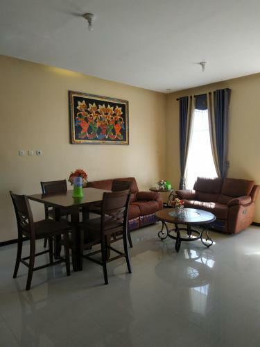 Villa Gumilang