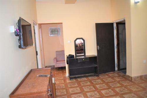 Himalayan Inn 2bhk Apartment