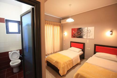 White Palace Hotel