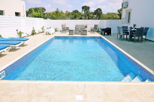 Aphrodite Nissi Villa