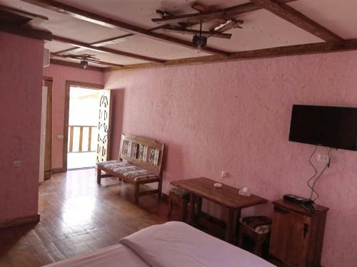 Hostal Menua Resort