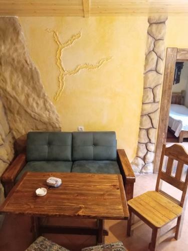 Hostal Menua Resort
