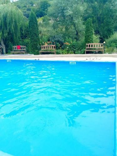 Hostal Menua Resort