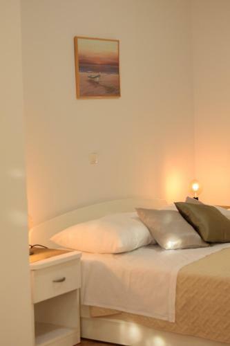 Hostal Studio Apartman Marina