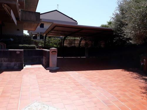 Adele's Apartment - Mulinia Residence