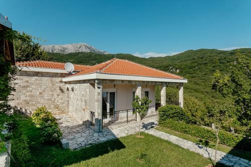 Villa Olive Hill