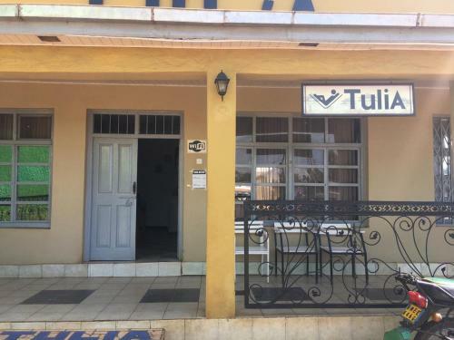 Hostal Tulia Lodge