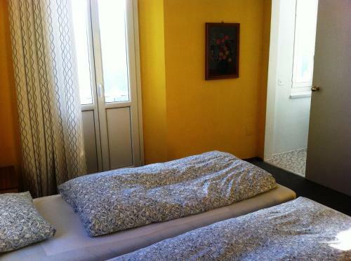 Hostal Pensione Agra