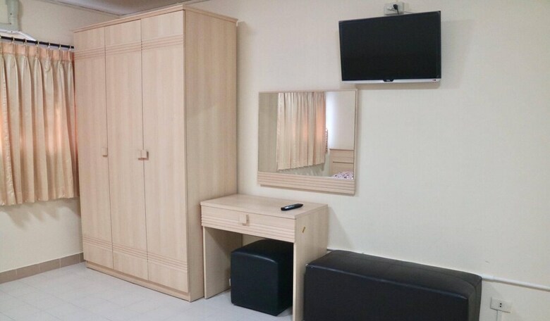 Apartamentos Muangthong Inn
