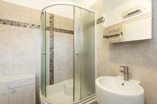 Studio Apartment - Close To Beach, Very Beautiful