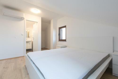 Studio Apartment - Close To Beach, Very Beautiful