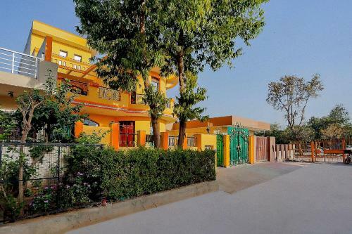 Hotel Oyo 79942 Asian Residency