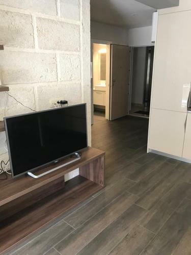 Modern New Apartment In Makarska