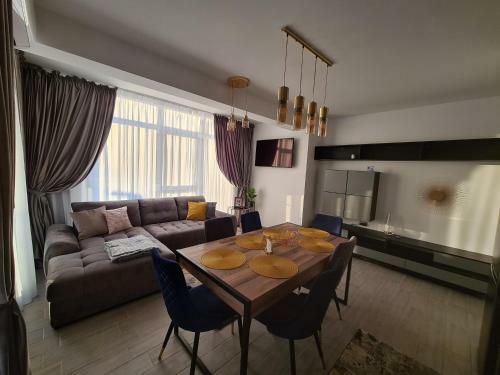 Ema Luxury Apartment