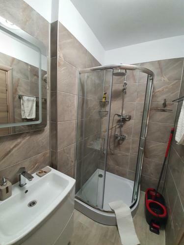 Ema Luxury Apartment