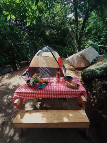 Lodge Hostal Dos Quebradas