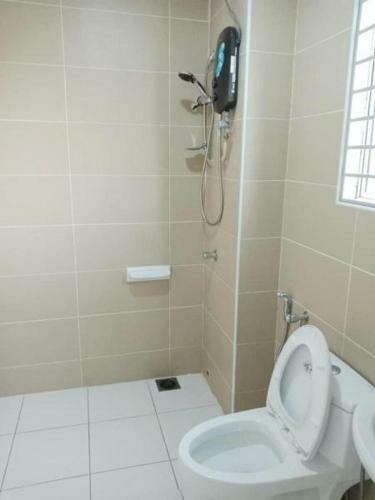 White Residence Semi-d Setia Alam/klang