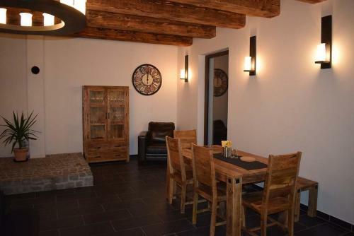 Villa Podle?ansk� Ml�n S Wellness