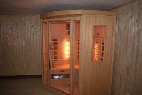 Villa Podle?ansk� Ml�n S Wellness