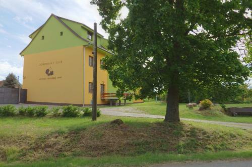 Hostal Penzion Bo?ikovsk� Dv?r