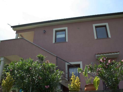 Apartments Menderi Hills