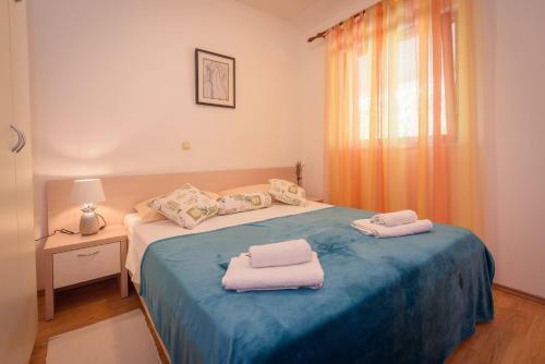 Apartments Zdravko