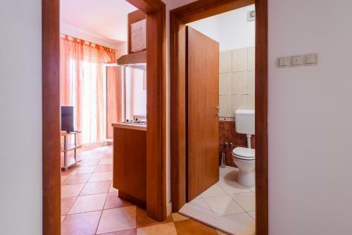 Apartments Zdravko