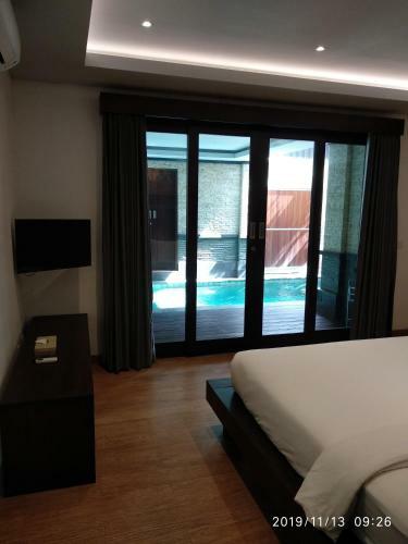 Elvaluna Seminyak Private Villas