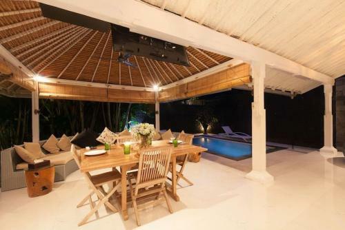 Villa Buku