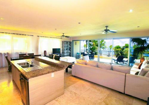 Luxury Apartment Punta Roca Ocean Front