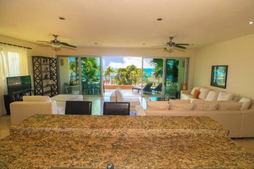 Luxury Apartment Punta Roca Ocean Front