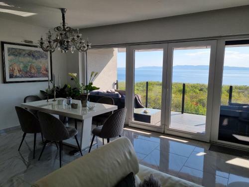 Luxury Apartment In Kostrena