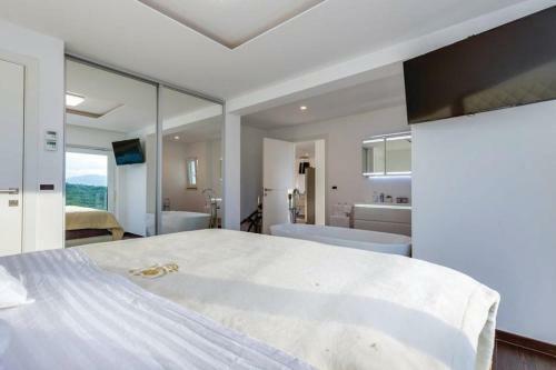 Luxury Apartment In Kostrena