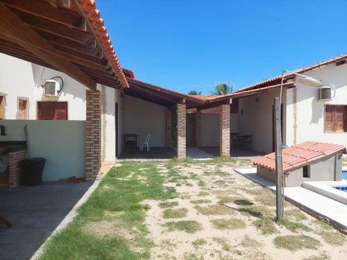 Apartamento Chal� Praia Atalaia Para At� 4 Pessoas