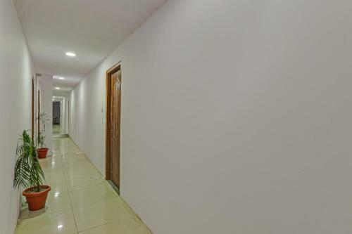 Oyo Flagship 81559 Hotel Diamond Inn