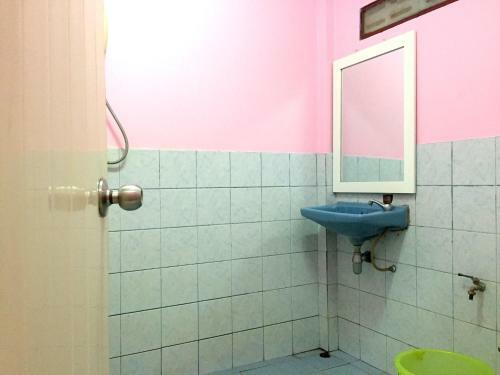 Hotel Sea Breeze Bungalow