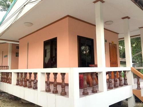 Hotel Sea Breeze Bungalow