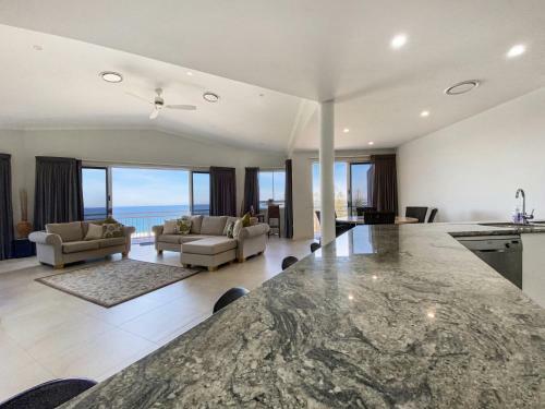 Apartamento Beachfront Penthouse With Stunning Views