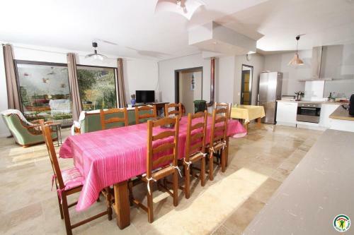 Villa - 8 Personnes - Piscine