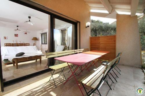 Villa - 8 Personnes - Piscine