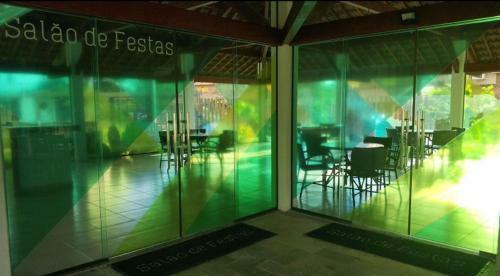Apartamento Flat Super Luxo T�rreo Frente Piscinas