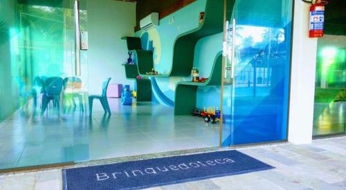 Apartamento Flat Super Luxo T�rreo Frente Piscinas