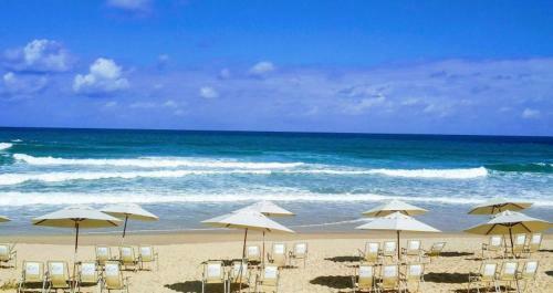 Apartamento Flat Super Luxo T�rreo Frente Piscinas